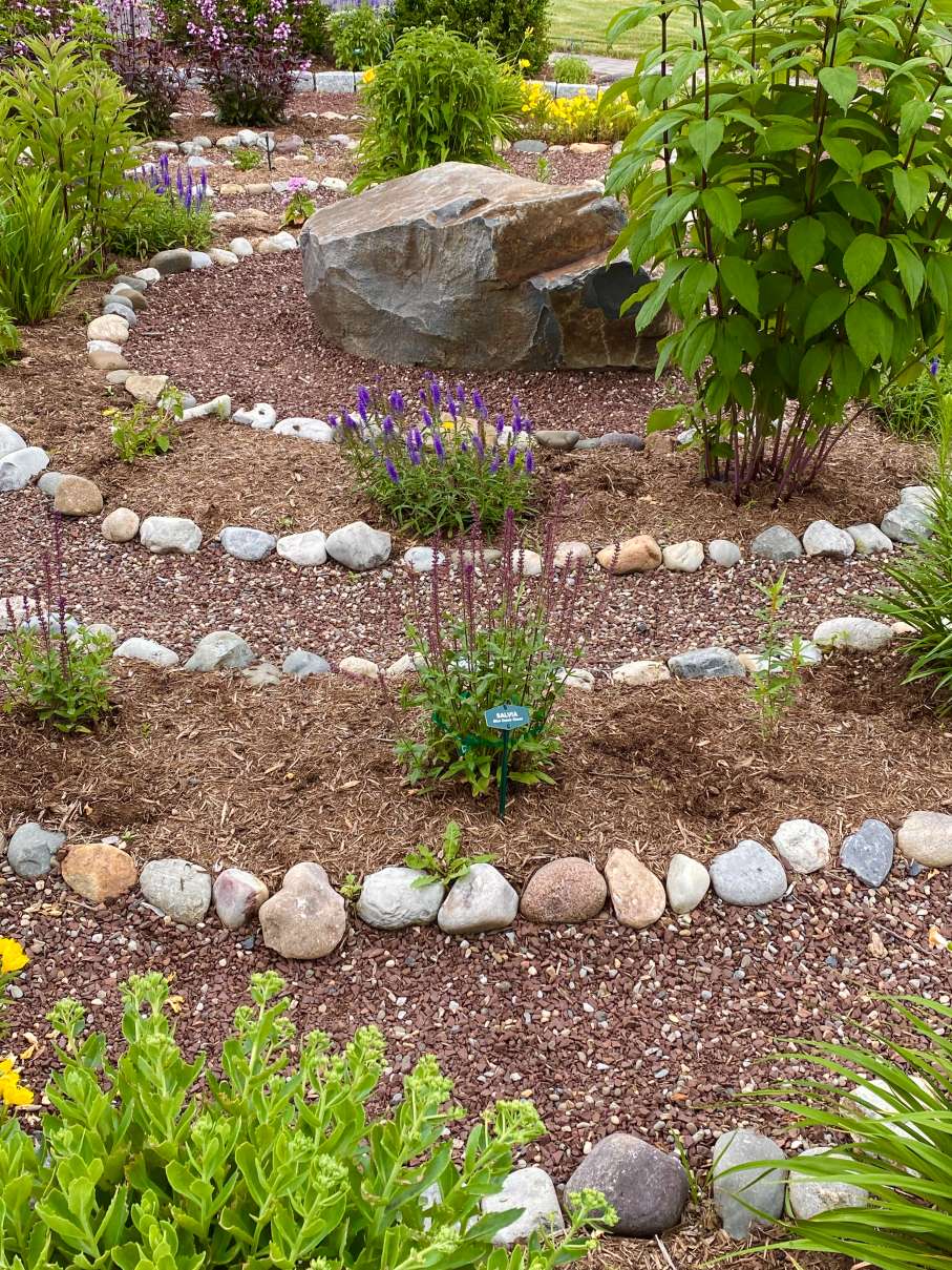 labyrinth in churchyard 2025 01 09 12 46 40 utc 1