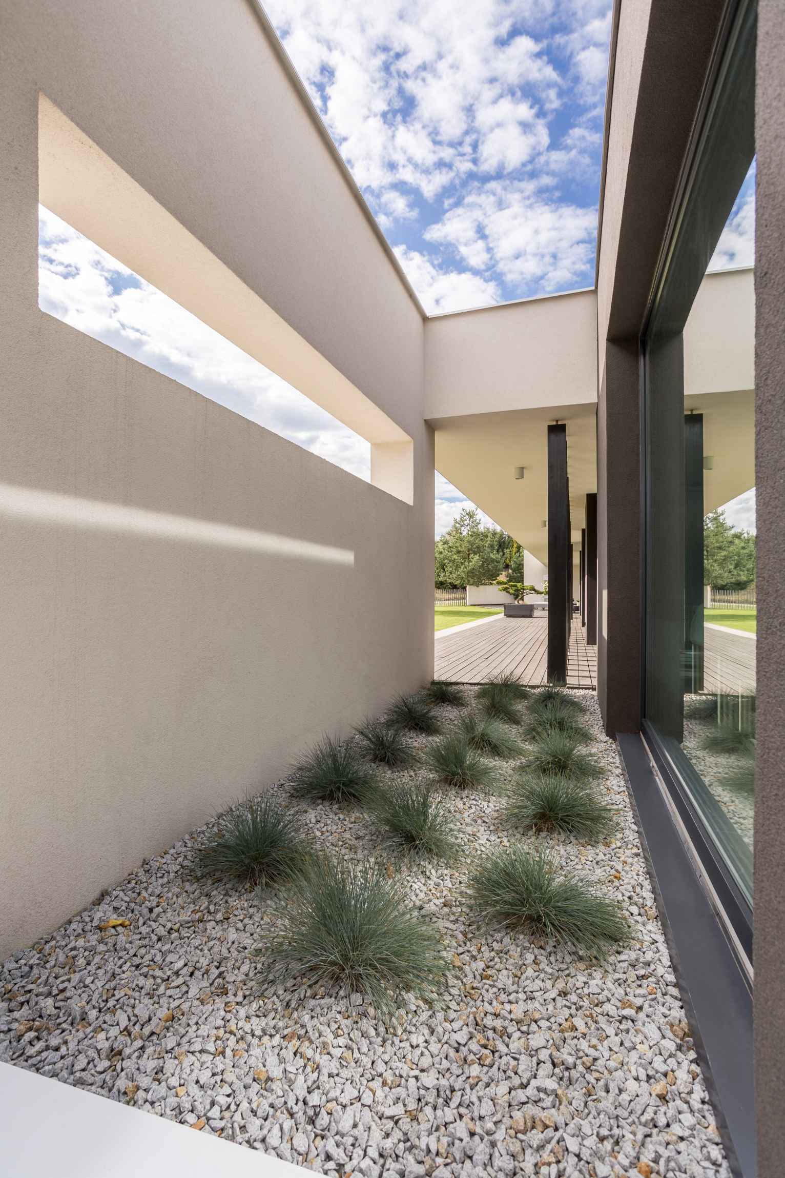 small garden next to villa 2024 10 20 01 50 59 utc 1