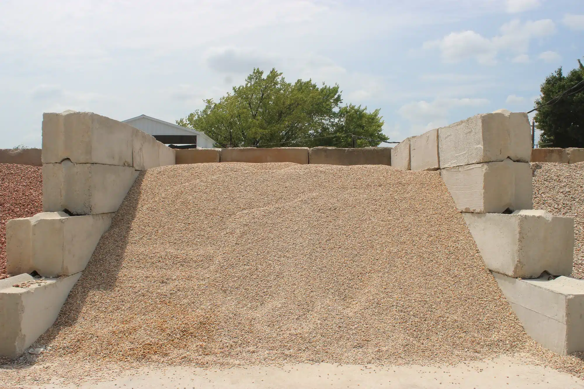 Alabama Sunset Gold pea gravel size pile at JBS Express McKinney