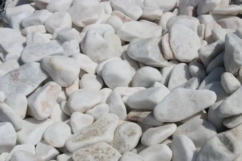 Tumbled White